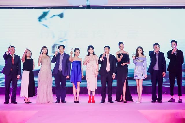 美国游泳队员名单，星光熠熠，逐梦泳池